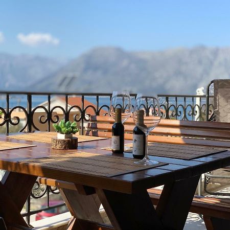 Apartment Stella Di Cattaro Dış mekan fotoğraf