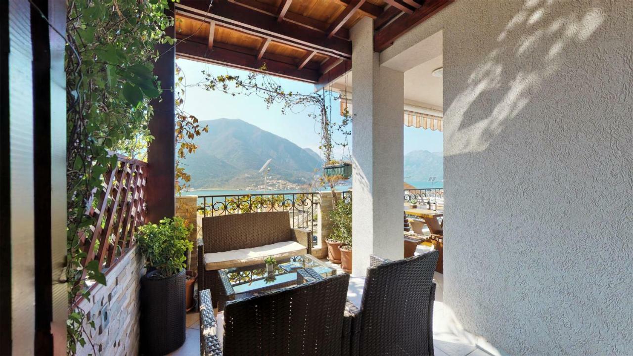 Apartment Stella Di Cattaro Dış mekan fotoğraf