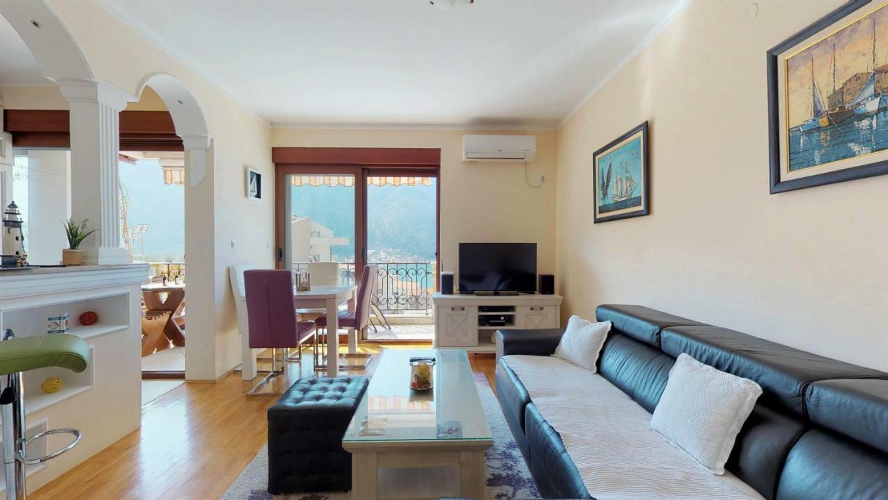 Apartment Stella Di Cattaro Dış mekan fotoğraf
